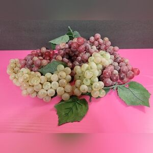 Vintage Artificial Grape Cluster Set in Green and Purple Plastic Rubber (0506)